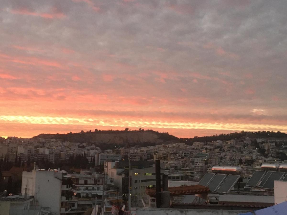 Cozy Apartment Near Metro-Athens View Екстериор снимка