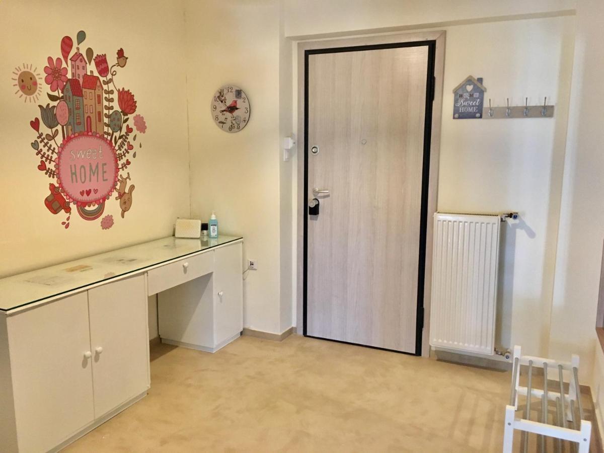 Cozy Apartment Near Metro-Athens View Екстериор снимка