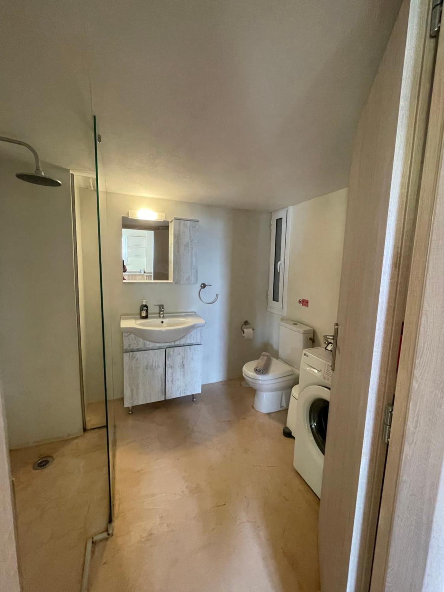 Cozy Apartment Near Metro-Athens View Екстериор снимка